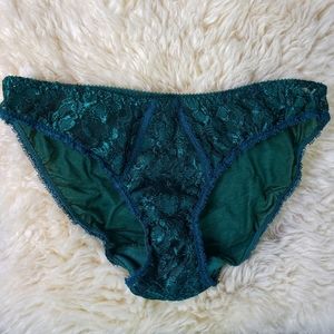 Victoria's Secret emerald green panties, Size S